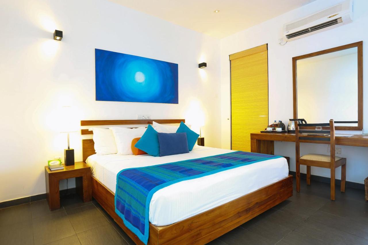 Amagi Aria Airport Transit Hotel Negombo Ngoại thất bức ảnh